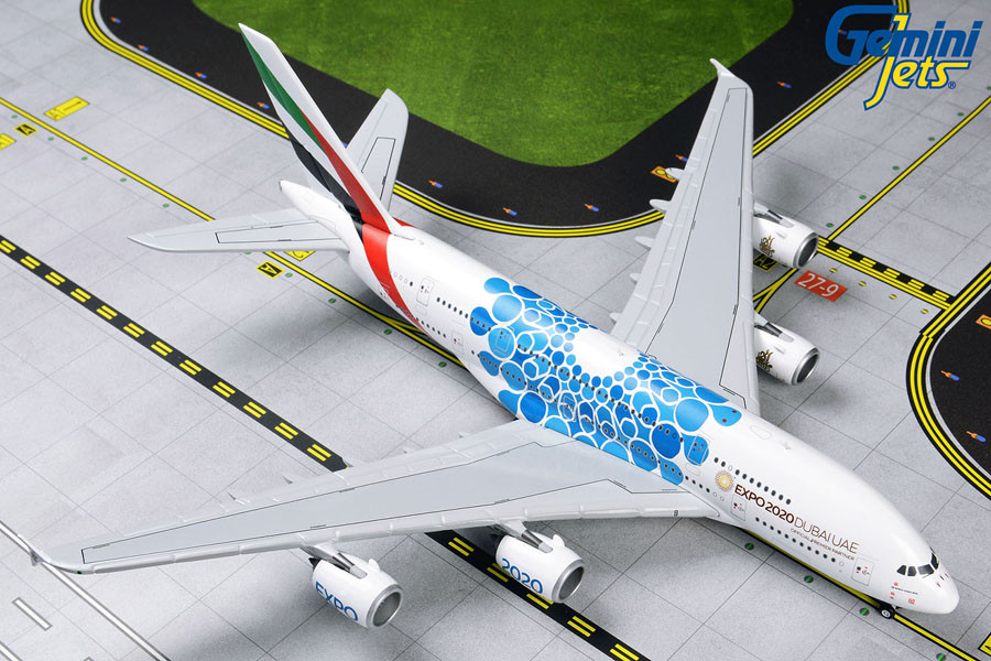 Gemini Jets Emirates A-EOC (Expo2020 Blue Baubles Livery) A380-800