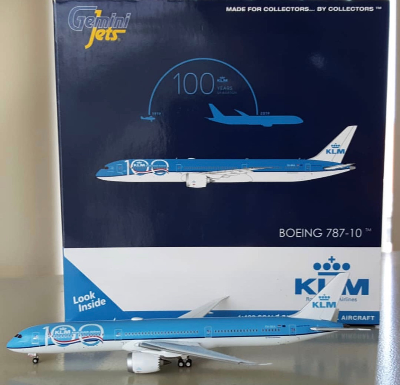 Gemini Jets KLM B787-10 PH-BKA (Flaps Down) GJKLM1890F 1:400