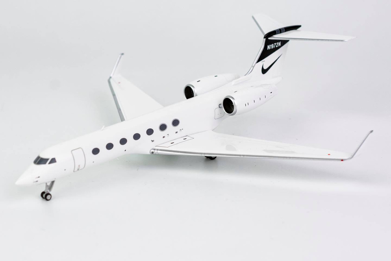 NG Model Gulfstream G550 N1972N 75005 1:200