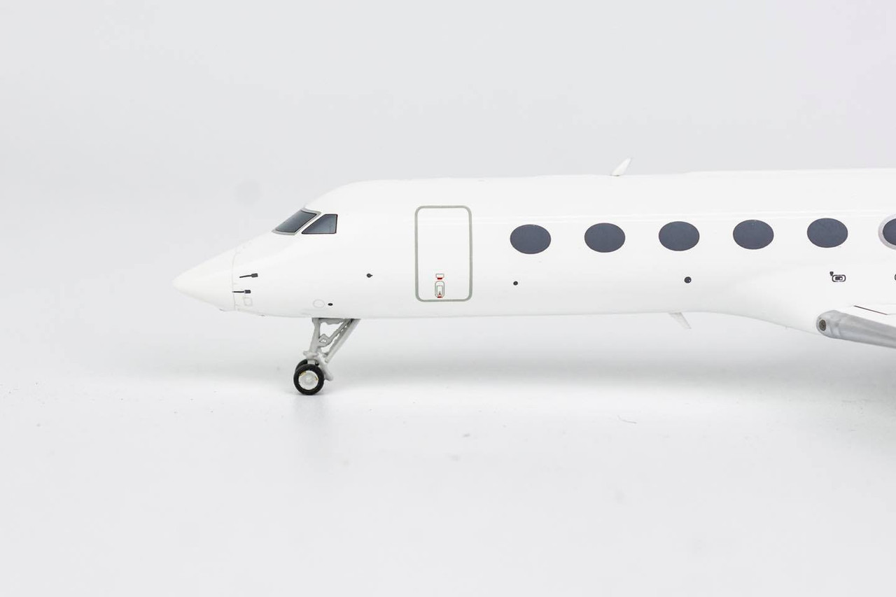 NG Model Gulfstream G550 N1972N 75005 1:200