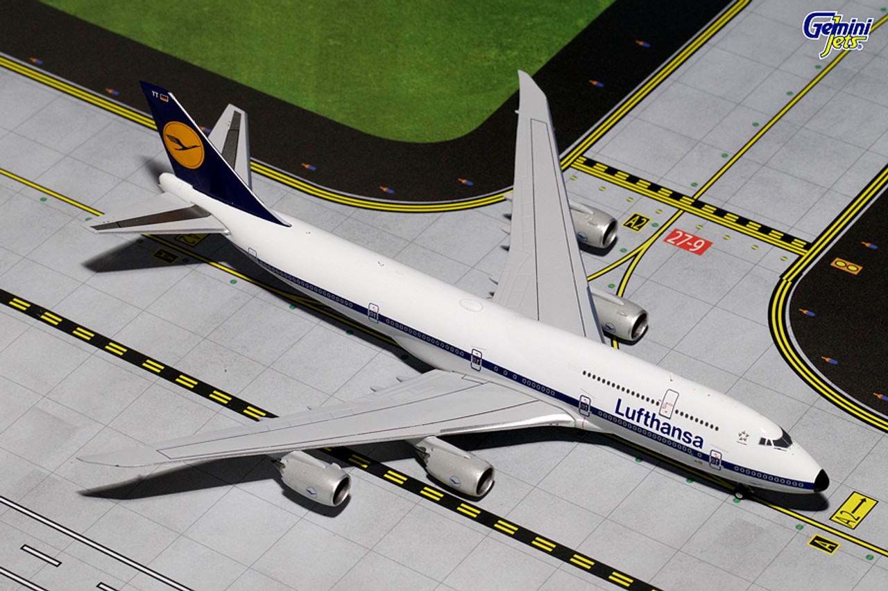 Gemini Jetws Lufthansa Boeing 747-8 D-ABYT GJDLH1479 1:400