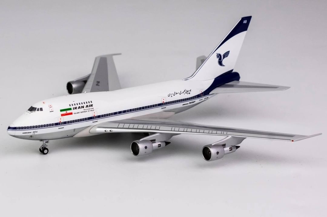 NG Model Iran Air 747SP EP-IAB 07002 1:400