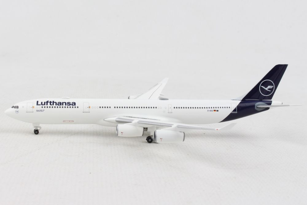 HERPA LUFTHANSA A340-300 HE535410 1:500