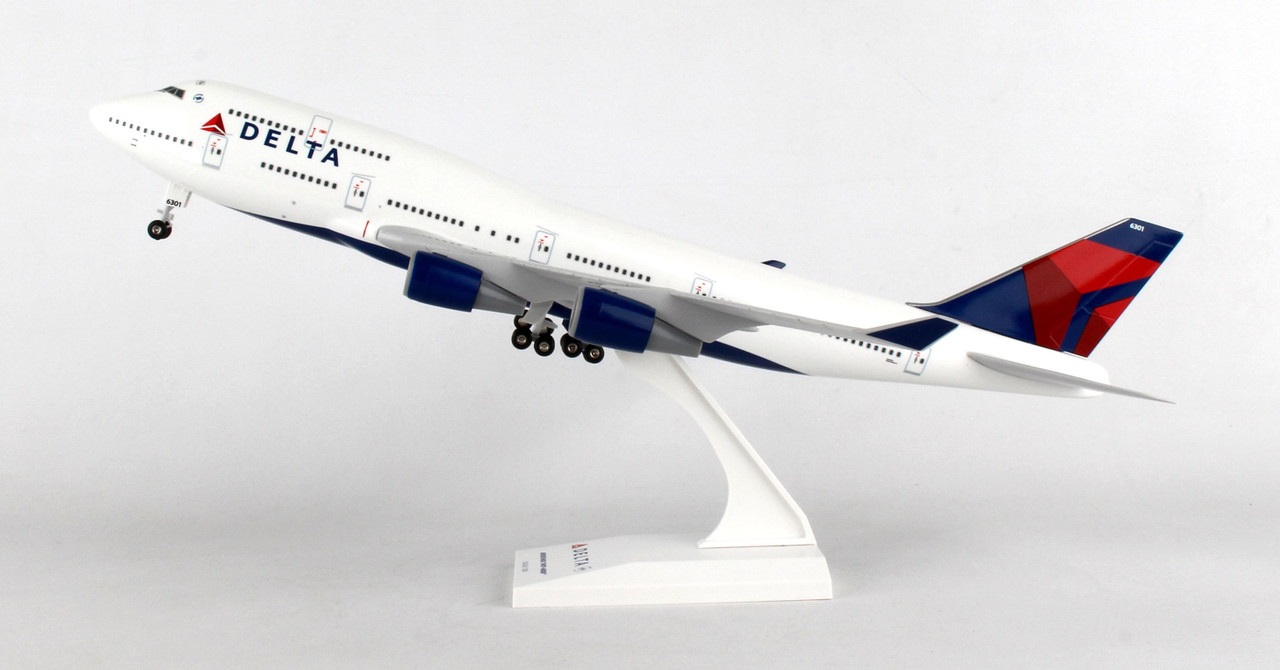 Gemini 200 Boeing 747-400 デルタ航空 Delta Boeing 747-400 N668US GeminiJets G2DAL582 Scale 1:200