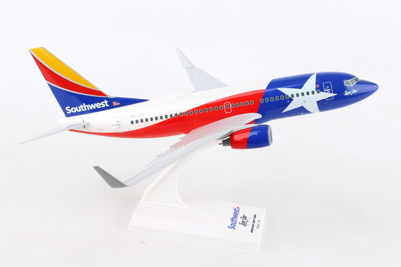 Skymarks SKR867 Modèle Avion Southwest B737-700 1:130 - Réplique Portable