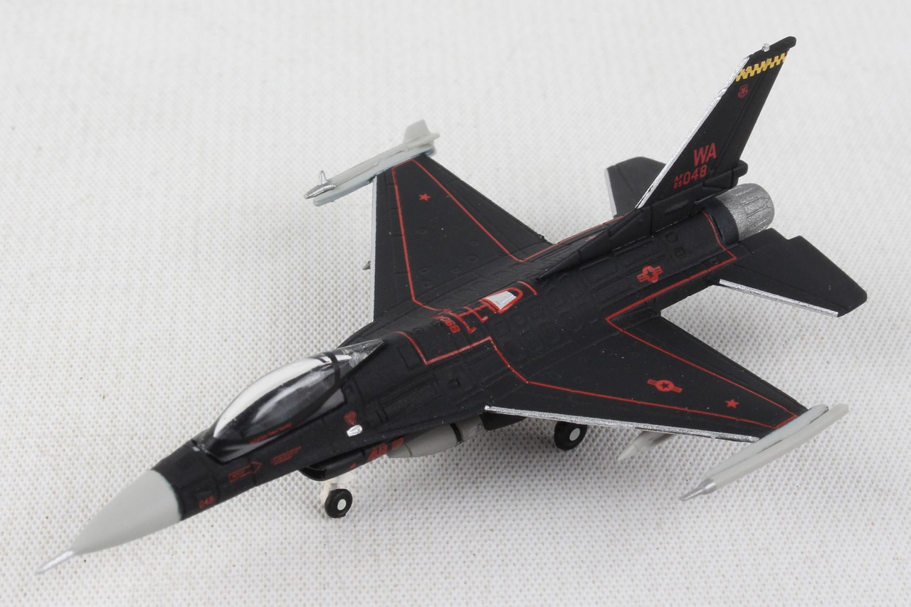 Herpa USAF F-16C 64th Aggressor Sqn Nellis AFB Wraith HE571098 1:200