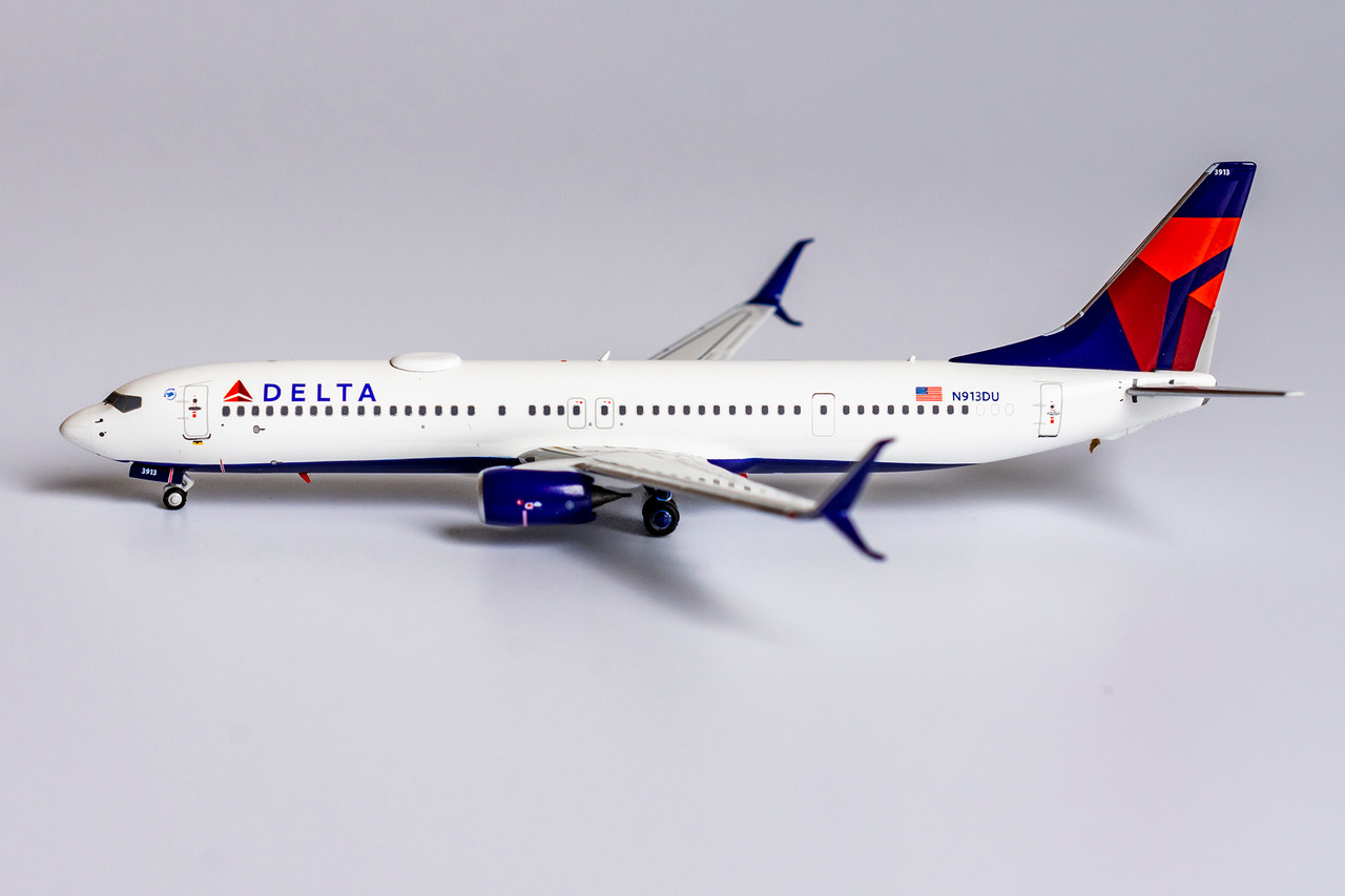 NG Model Delta Air Lines 737-900ER/w with scimitar winglets N913DU
