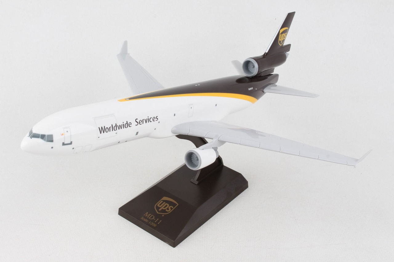 航空機・ヘリコプター SKYMARKS 1/200 MD-11 UPS Skymarks UPS MD-11 SKR1086 1:200