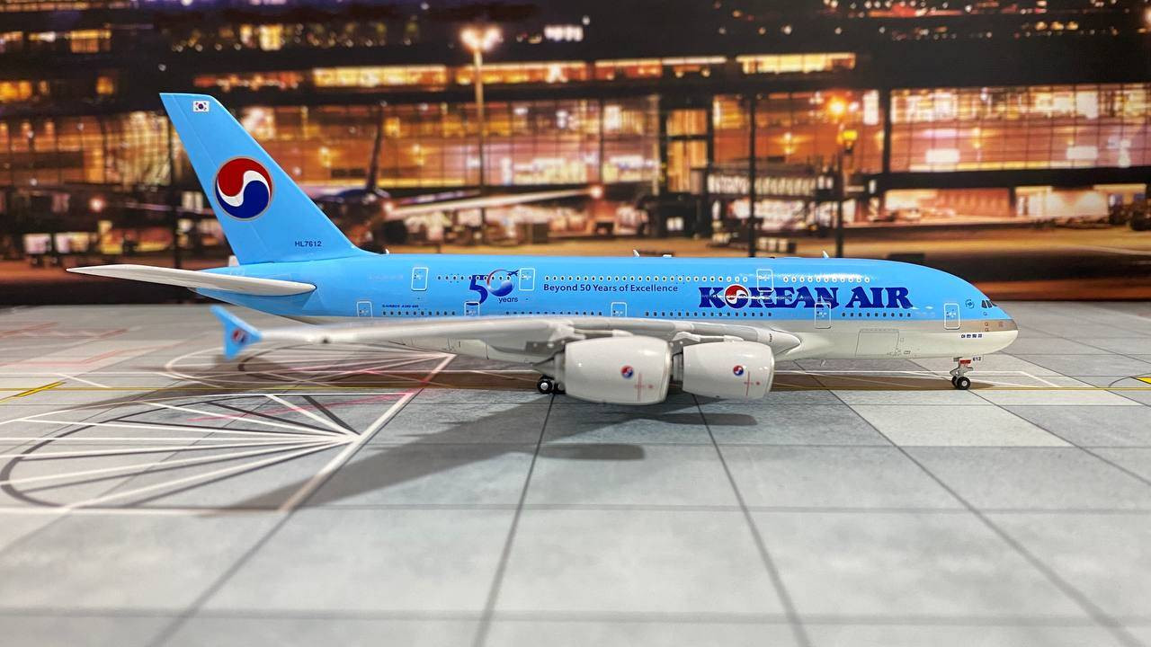 Aviation400 Korean Air Airbus A380-861 HL7612 detachable gear