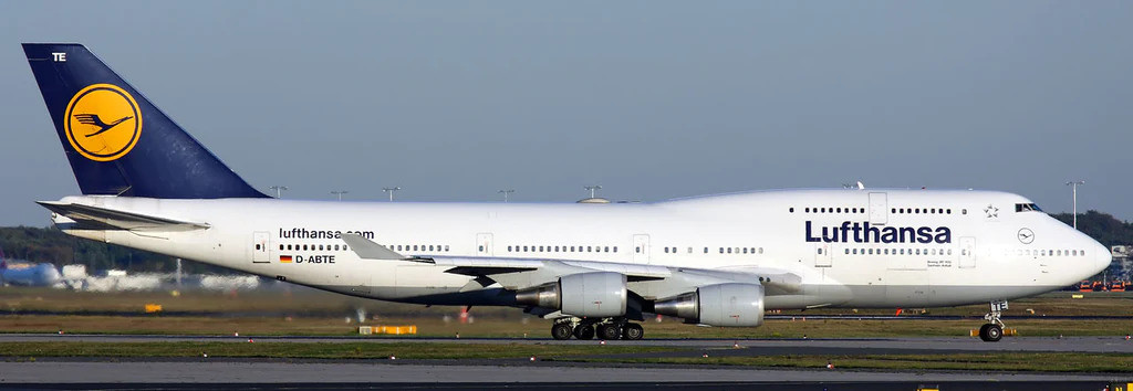 JC Wings Lufthansa B747-400 D-ABTE with Limited Edition