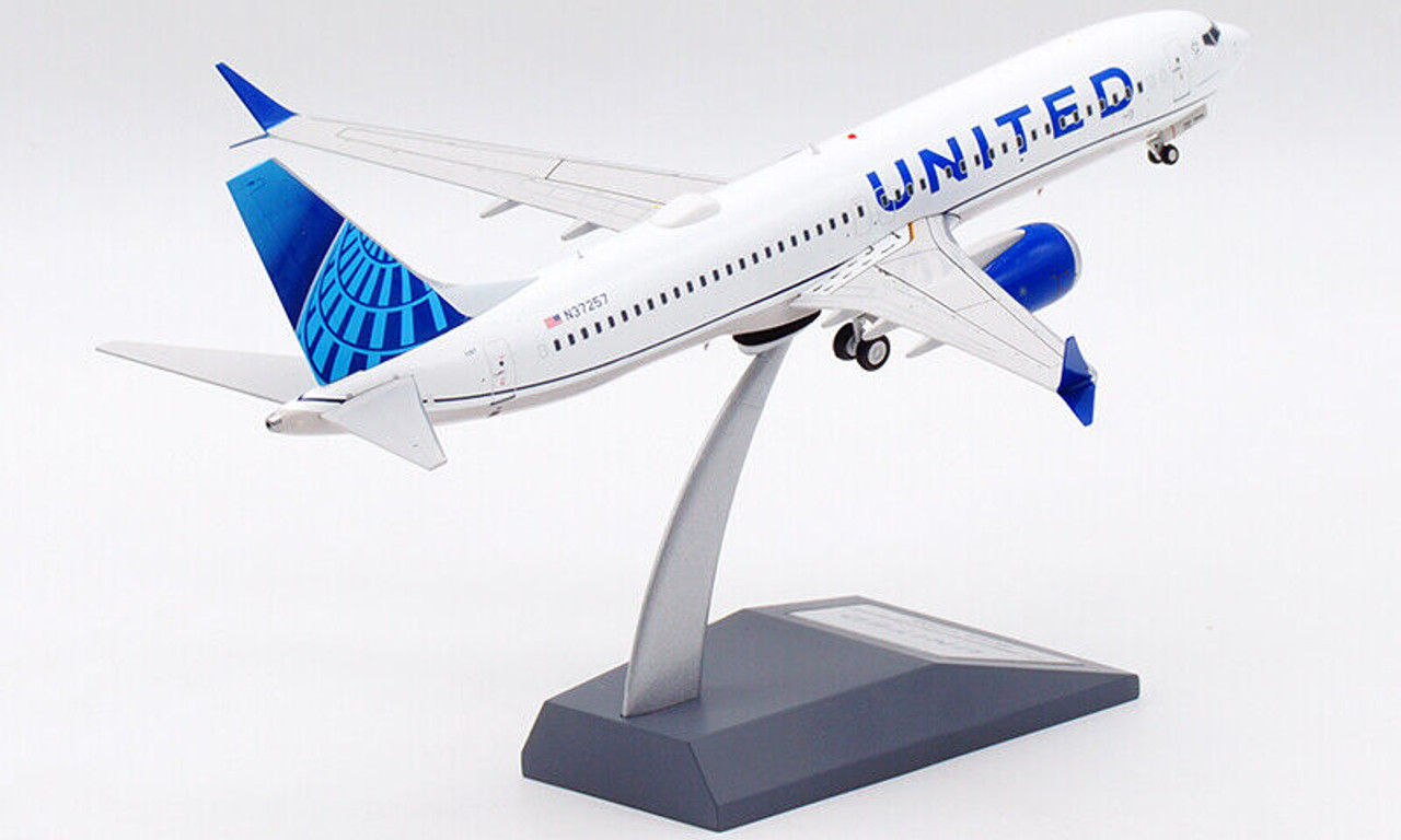 正規店国産BOEING 737-8 MAX　ハウスカラー　1/200　jcwings 民間航空機