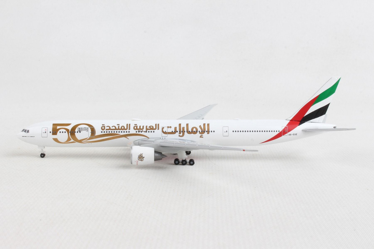 HERPA EMIRATES 777-300ER 50TH ANNIVERSARY HE536219 1:500