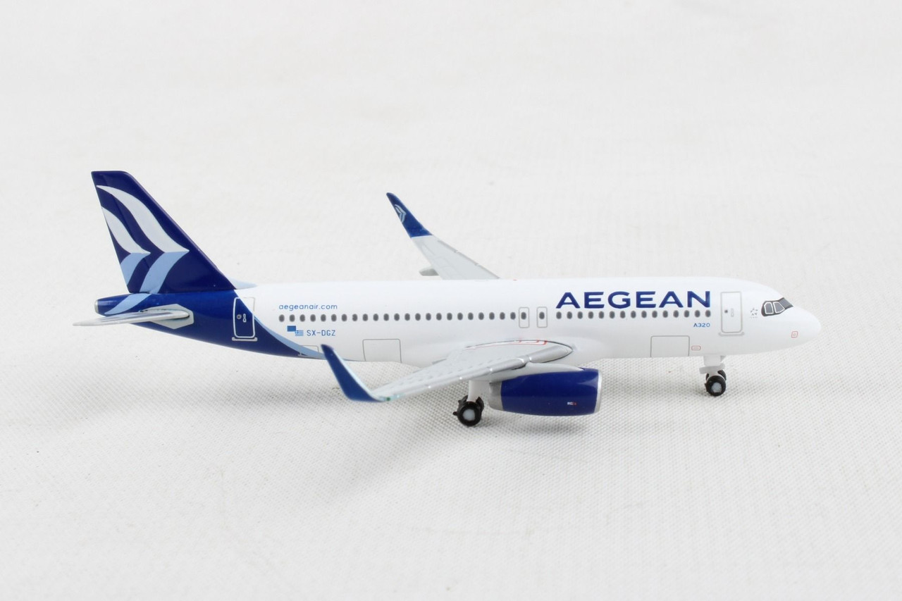 herpa Airbus A320 エデルワイス 1/500 herpa Airbus A320 エデルワイス 1/500