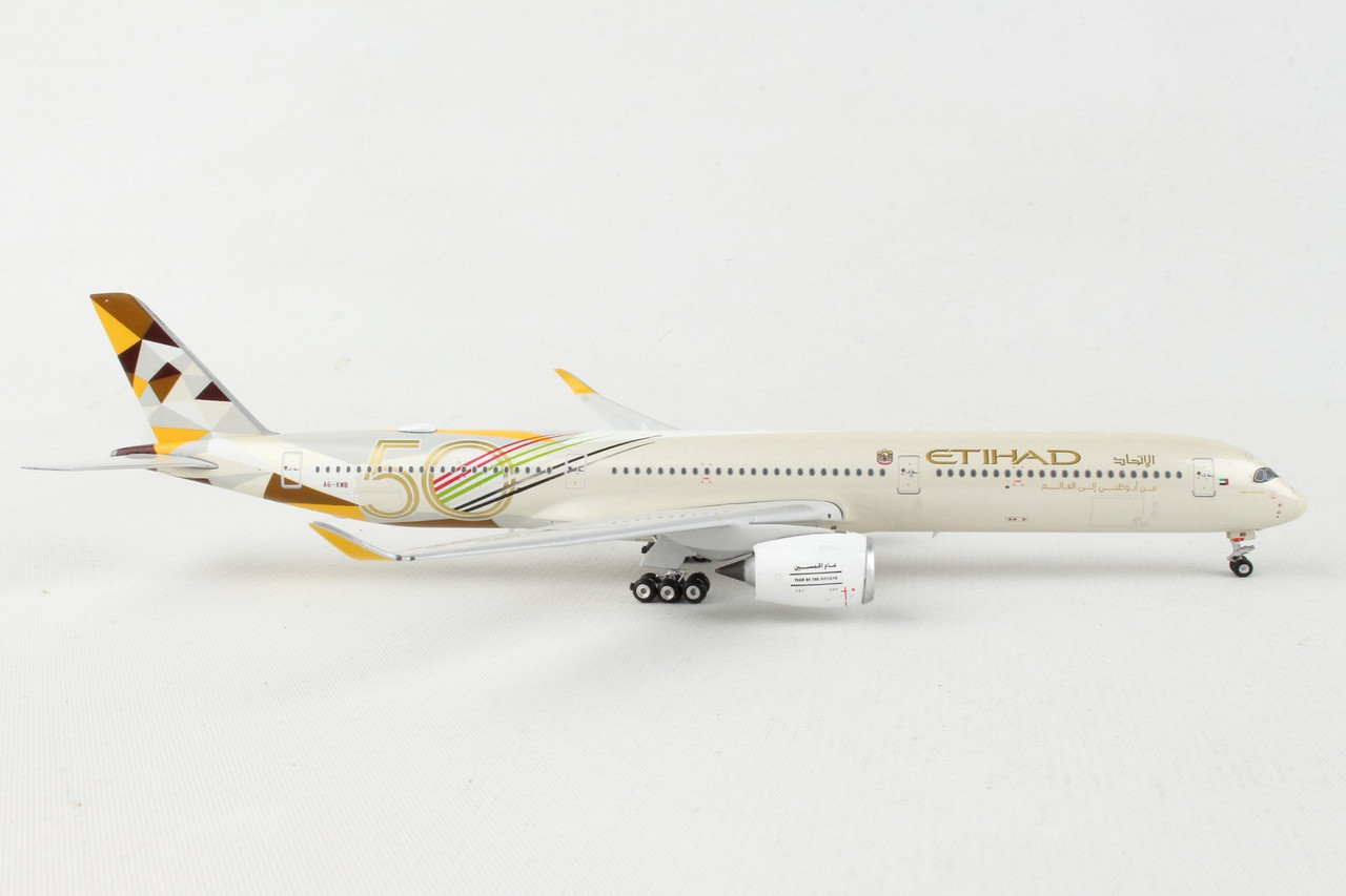 PHOENIX ETIHAD A350-1000 1/400 CELEBRATING UAE 50TH A6-XWB