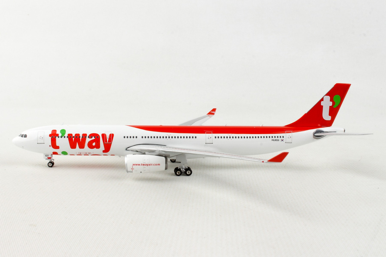 PHOENIX T'WAY AIR A330-300 1/400 REG#HL8501 (**)