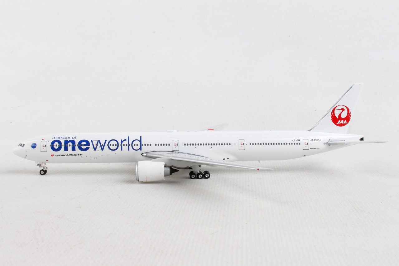 Phoenix 1/400 JAL B777-300 JA752J-