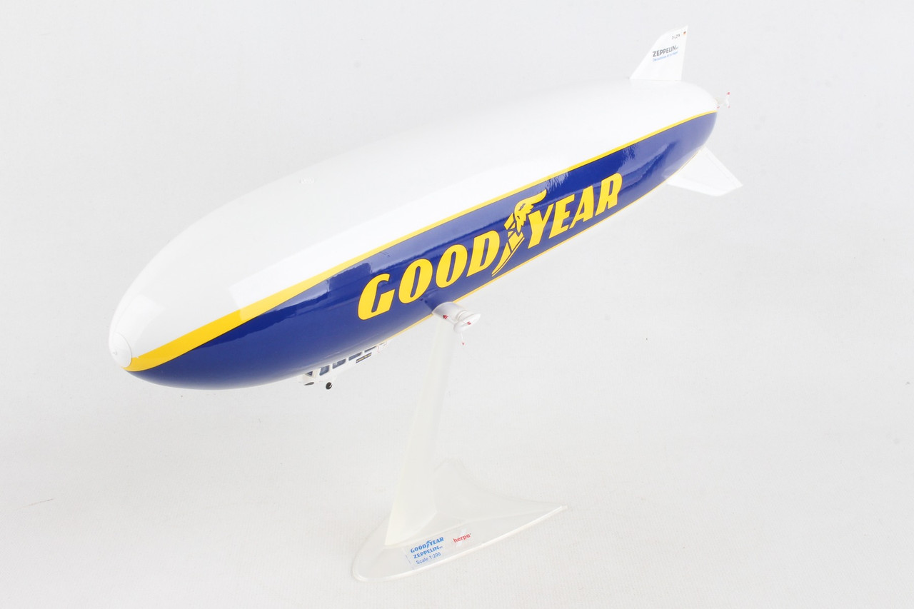 1/200 ツェッペリンNT 飛行船 NT07 HERPA 552554 1/200 ツェッペリンNT 飛行船 NT07 HERPA 552554 Herpa Wings 1