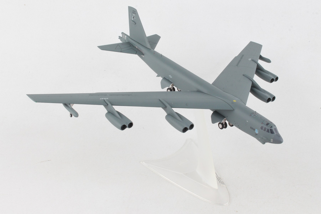 HERPA USAF B-52G 1/200 42ND BW THUNDER STRUCK
