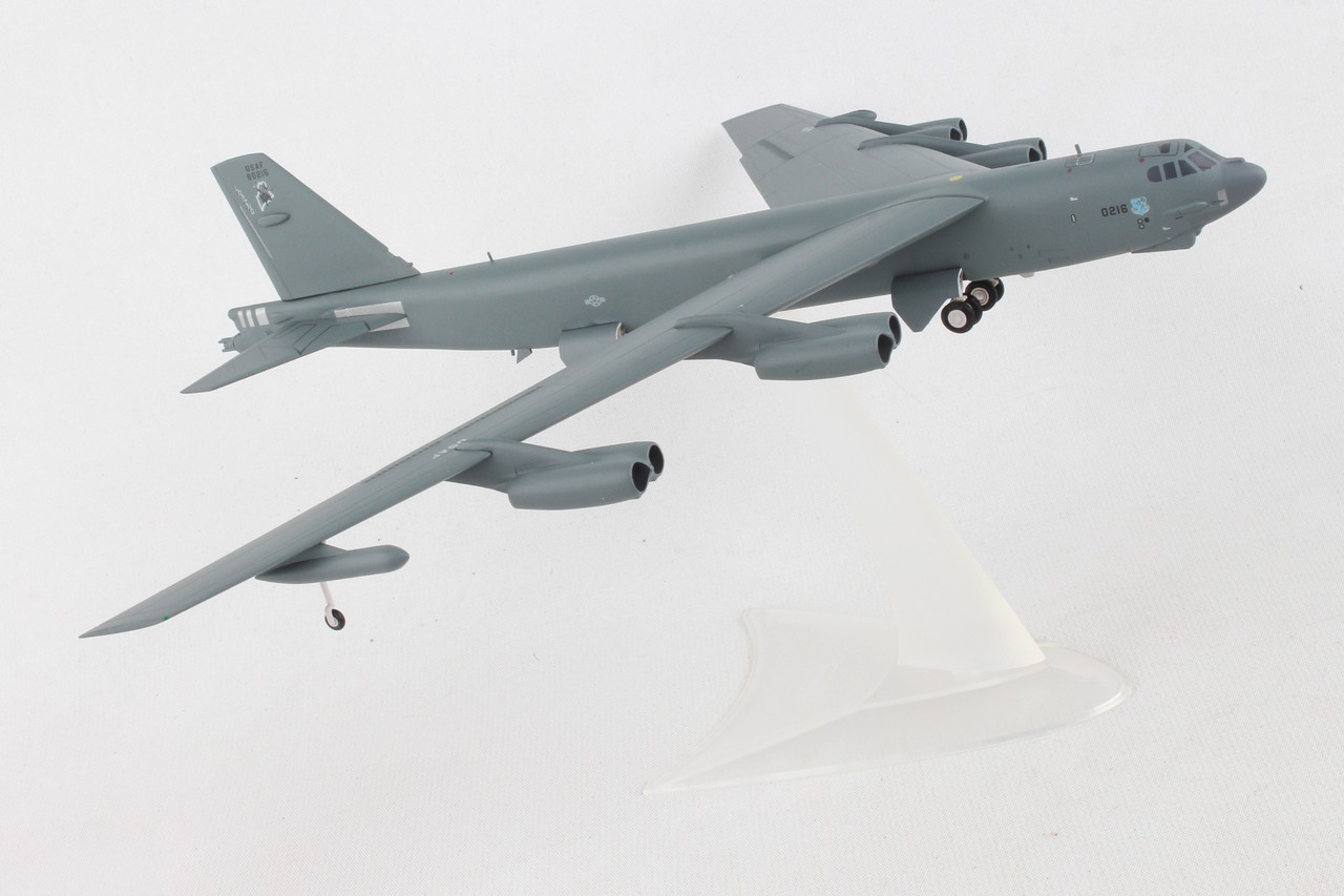 HERPA USAF B-52G 1/200 42ND BW THUNDER STRUCK