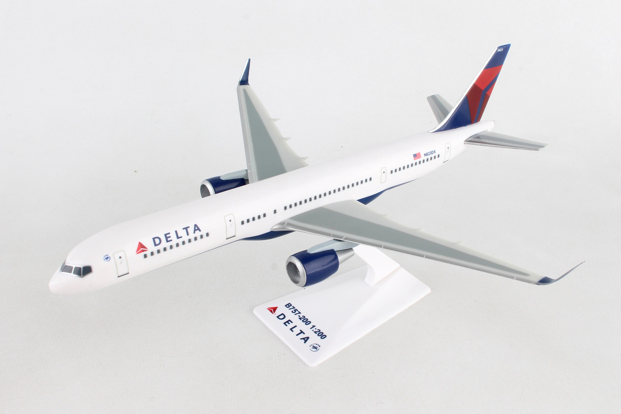 757-200 DELTA 1/200 NEW LIVERY - Diecast Airplane Store