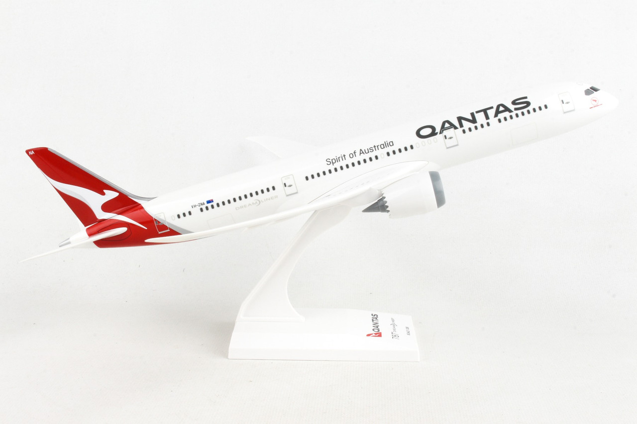 SKYMARKS QANTAS 787-9 1/200 NEW LIVERY 2017 - The Airplane Collection
