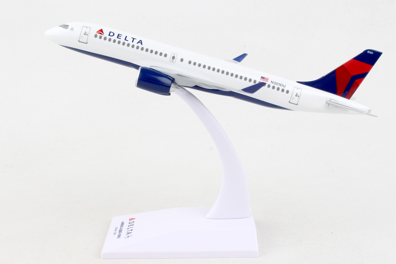 SKYMARKS DELTA A220-300 1/200