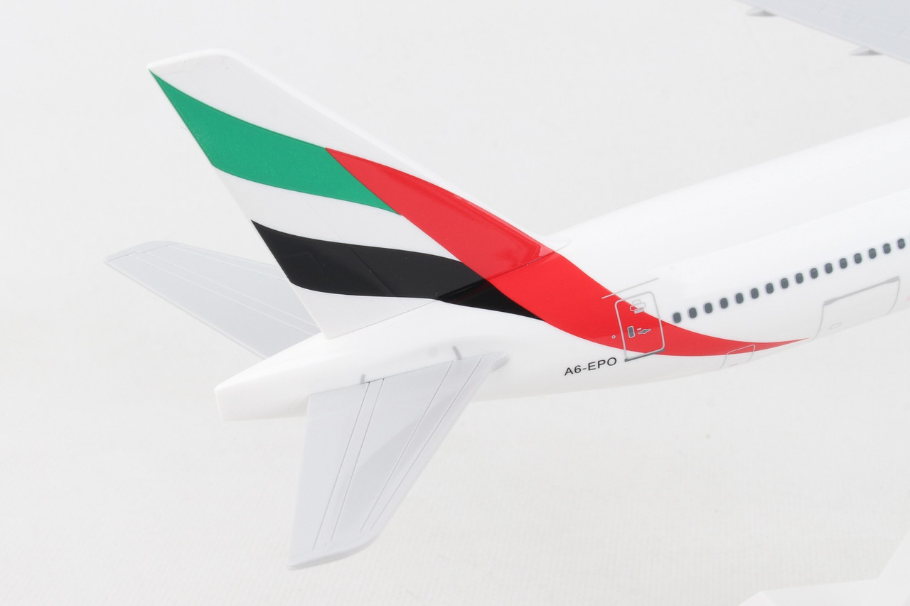 SKYMARKS EMIRATES 777-300ER 1/200 W/GEAR 50TH ANNIVERSARY