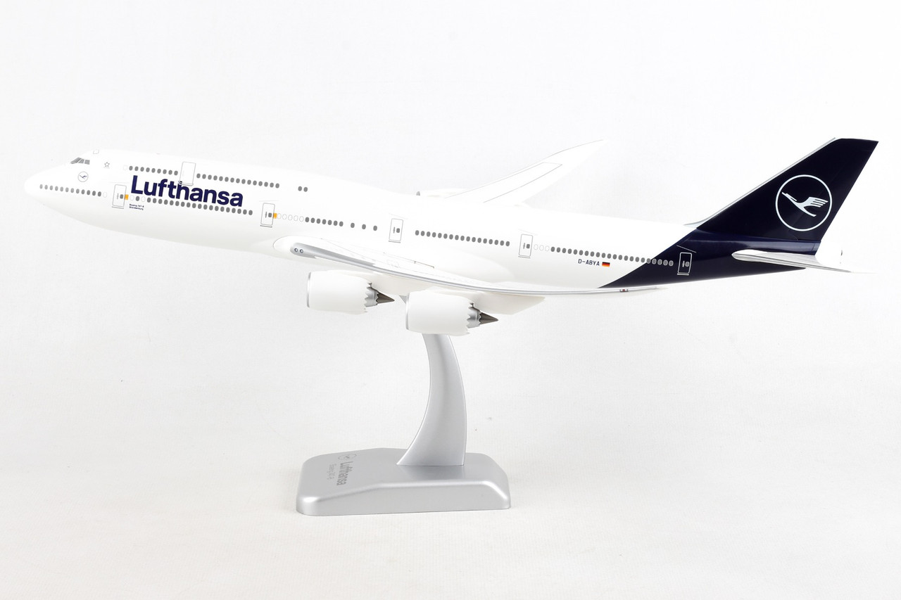 HOGAN LUFTHANSA 747-8 1/200 W/GEAR REG#D-ABYA - Diecast Airplane