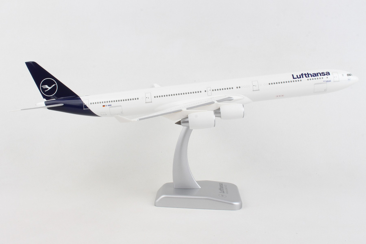 HOGAN LUFTHANSA A340-600 1/200 REG#D-AIHH W/GEAR - Diecast Airplane