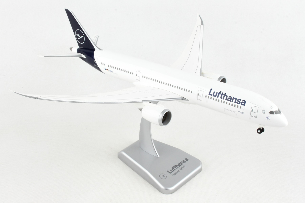 HOGAN LUFTHANSA   W/GEAR REG#D ABPA   Airline Museum