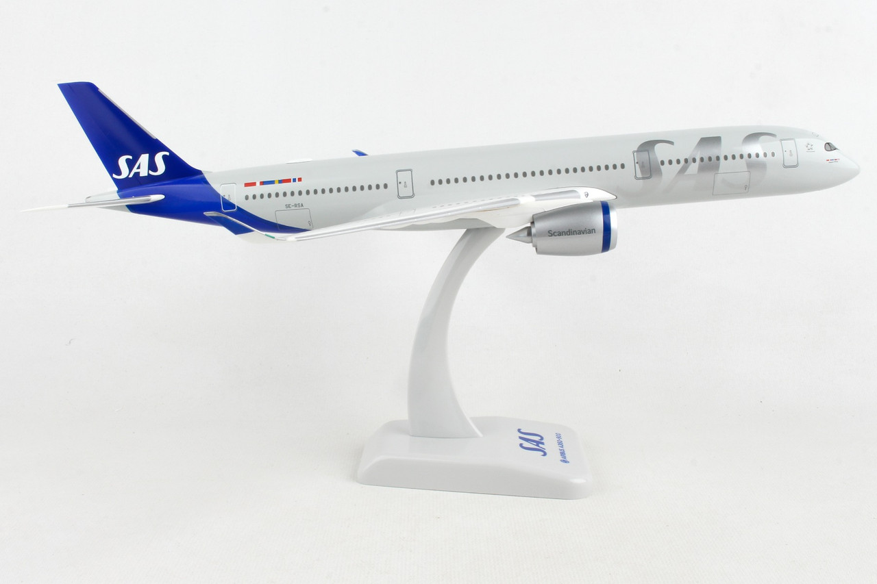 HOGAN SAS A350-900 1/200 W/GEAR REG#SE-RSA - The Airplane Collection