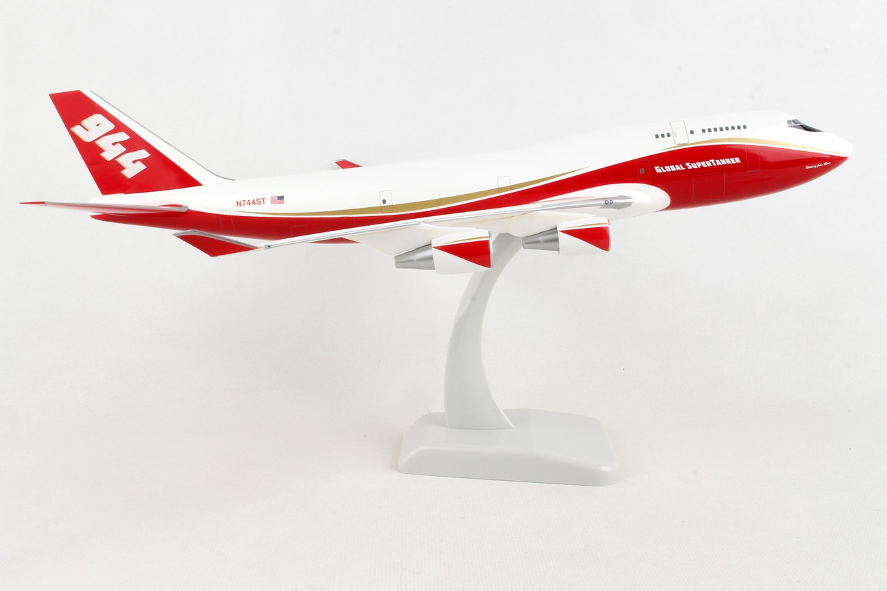 HOGAN BOEING 747-400BCF 1/200 W/GEAR GLOBAL ST N744ST