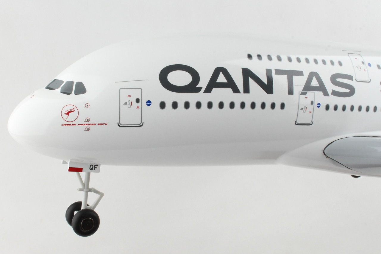 SKYMARKS QANTAS A380 SKR8502-1 1:100
