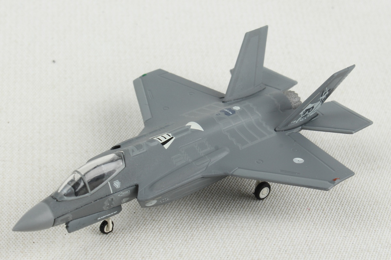HERPA ROYAL NETHERLANDS AIR FORCE F-35A 1/200 323 SQN - Airline Museum