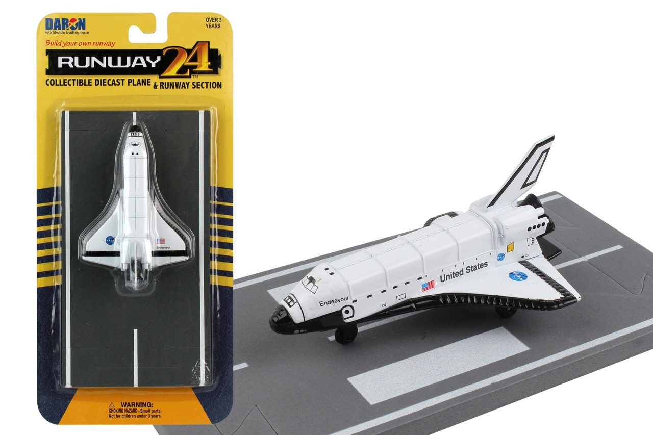 RUNWAY24 SPACE SHUTTLE ENDEAVOUR Airline Museum   Rw005 3  16174.1664130290 