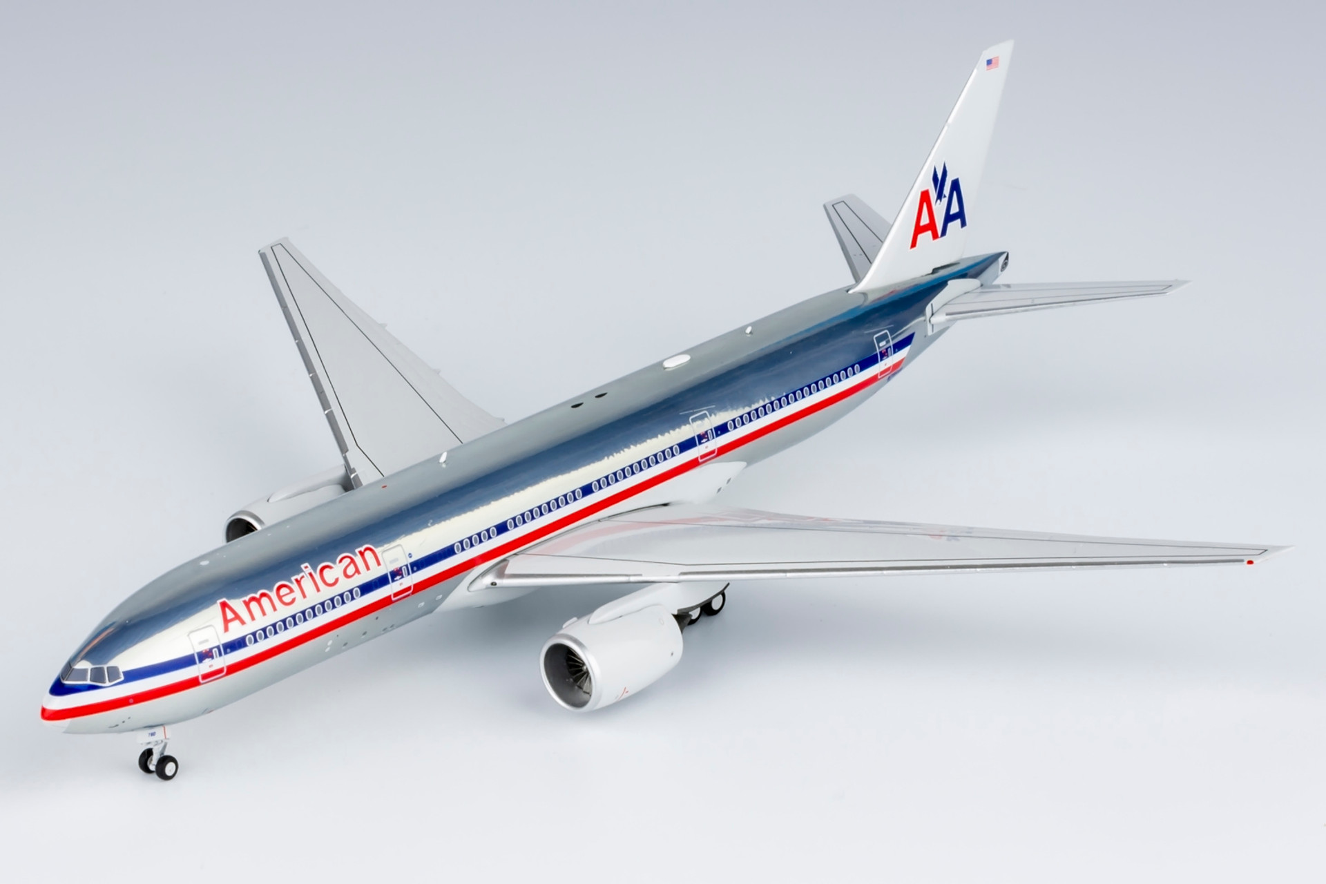 NG Models American Airlines 777-200ER chrome cs N795AN 72046 1:400