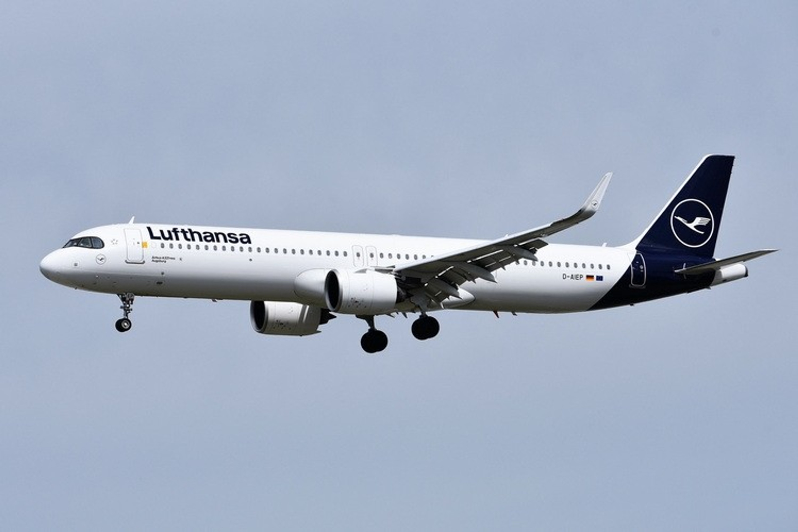 Lufthansa Airbus A321Neo Seat Map - g1x1uzg