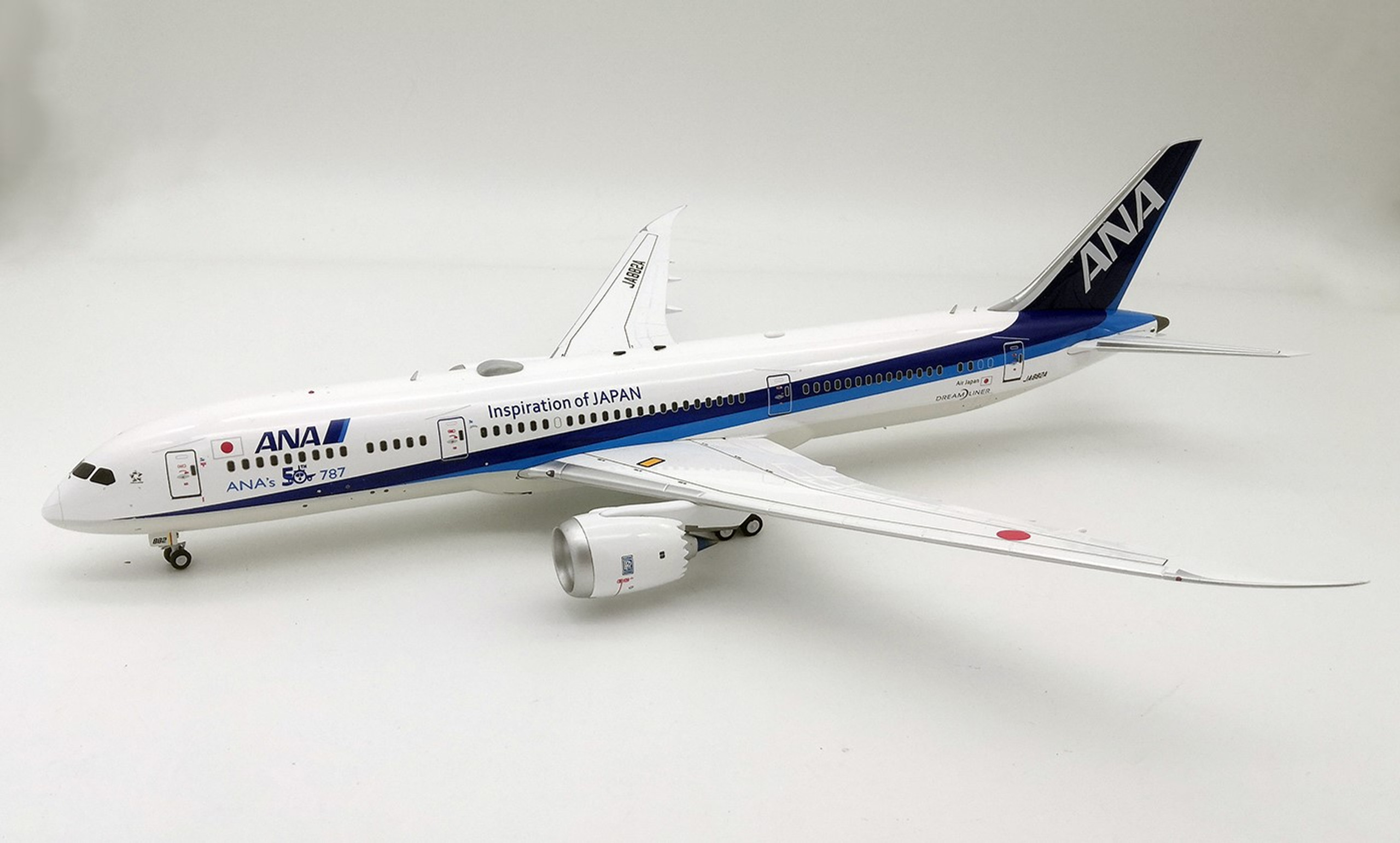 ANA 787-9 ピカチュウジェット JA894A 全日空 ポケモン NG - 航空機