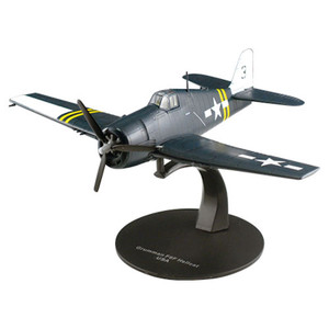 Grumman F6F-5 Hellcat, VF-24, USS Santee (CVE-29), 1945 (1:72) Grumman F6F-5 Hellcat, VF-24, USS Santee (CVE-29), 1945 (1:72)