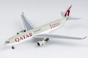 NG Models Qatar Airways A330-200 A7-ACS 61058 1:400