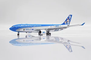 JC Wings Aerolineas Argentinas A330-200 LV-FVH "Argentina Football" SA4ARG019 1:400