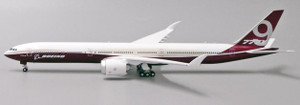 JC Wings House Color B777-9 (Folded Wings) LH4BOE126X 1:400