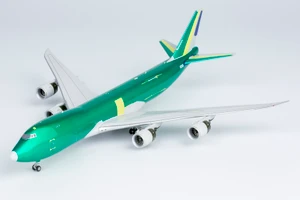 NG Models Atlas Air 747-8F N863GT (the last 747 ever built; bare metal colors) 78001 1:400