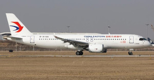 JC Wings China Eastern Comac C919 B-919A "First Commercial Flight" LH4CES325 1:400
