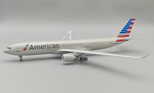 Inflight200 American Airlines Airbus A330-323 N278AY with stand IF333AA1123 1:200 Inflight200 American Airlines Airbus A330-323 N278AY with stand IF333AA1123 1:200