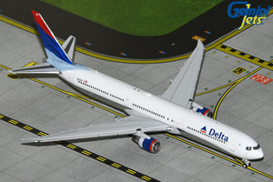 Gemini Jets Delta Air Lines B767-400ER Colors in Motion/wavy livery N829MH GJDAL2158 1:400 Gemini Jets Delta Air Lines B767-400ER Colors in Motion/wavy livery N829MH GJDAL2158 1:400