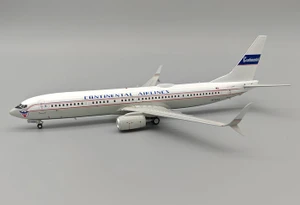Inflight200 Continental Airlines (United Airlines) Boeing 737-924/ER N75435 with stand IF739CO0224 1:200