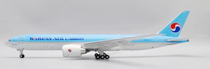 JC Wings Korean Air Cargo Boeing 777F "Interactive Series" Reg: HL8077 With Stand SA2005C 1:200 JC Wings Korean Air Cargo Boeing 777F "Interactive Series" Reg: HL8077 With Stand SA2005C 1:200