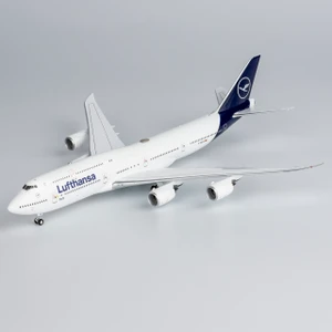 NG Models Lufthansa 747-8 n/c D-ABYA 78027 1:400