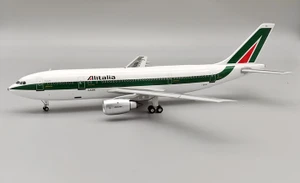 Inflight200 Alitalia Airbus A300B4-203 I-BUSL ready with stand IF30B4AZ0623 1:200